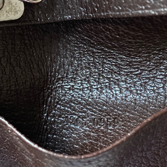 Pre Loved Gucci Key Case Holder - Picture 7 of 13